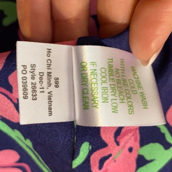 Lilly Pulitzer Long Sleeve Pink Floral Shirt Small - Picture 8 of 8